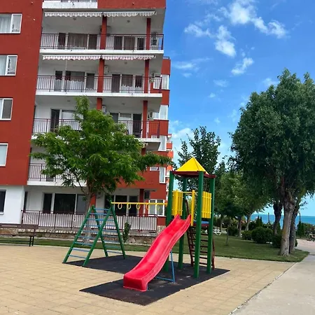 Apartment Noks - Marina View